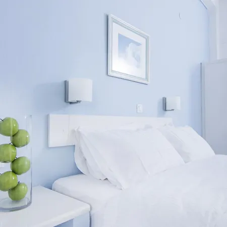 Aparthotel Paradise 3*