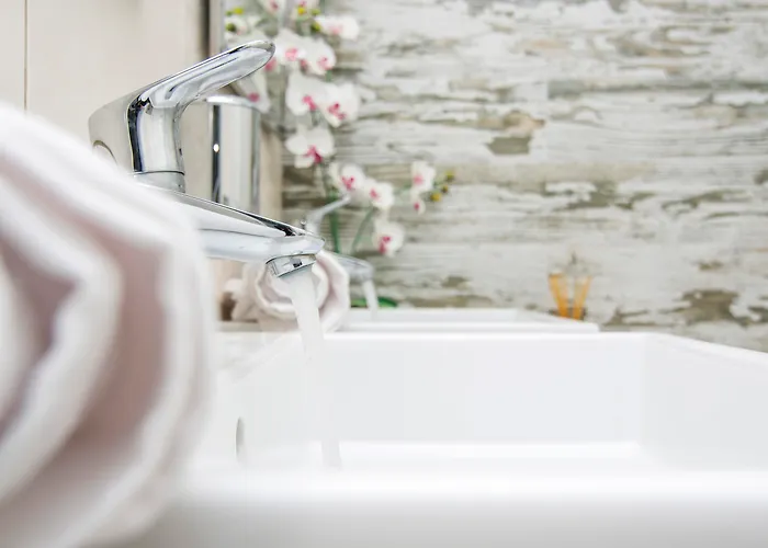 Paradise Aparthotel 3*