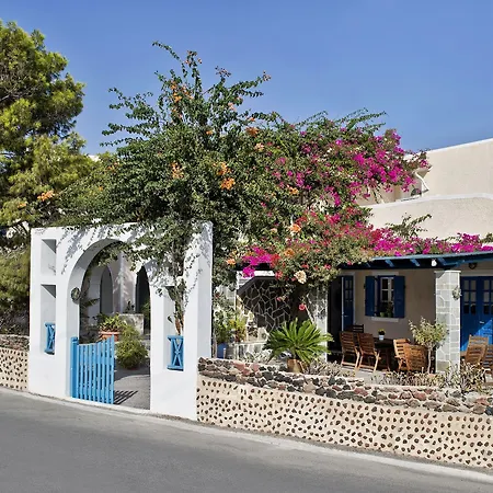 Paradise Akrotiri (Santorini)