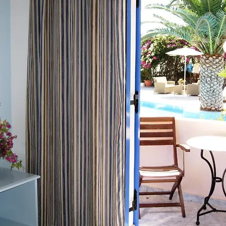 Paradise 3*