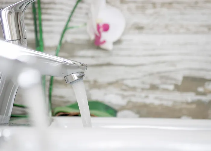 Paradise Akrotiri (Santorini)