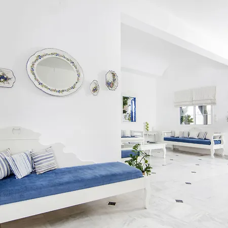 Paradise Aparthotel Akrotiri (Santorini)